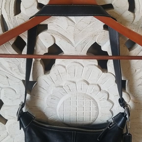 Coach Leather Black Hobo Purse - Picture 12 of 14